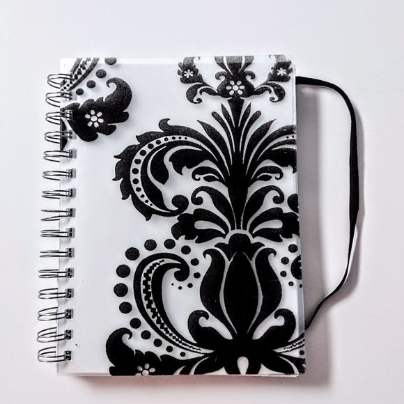 Writing Journal ~ Fleur de Lis Flocked Design on Plastic Cover ~ Elastic Closure - Picture 3 of 10